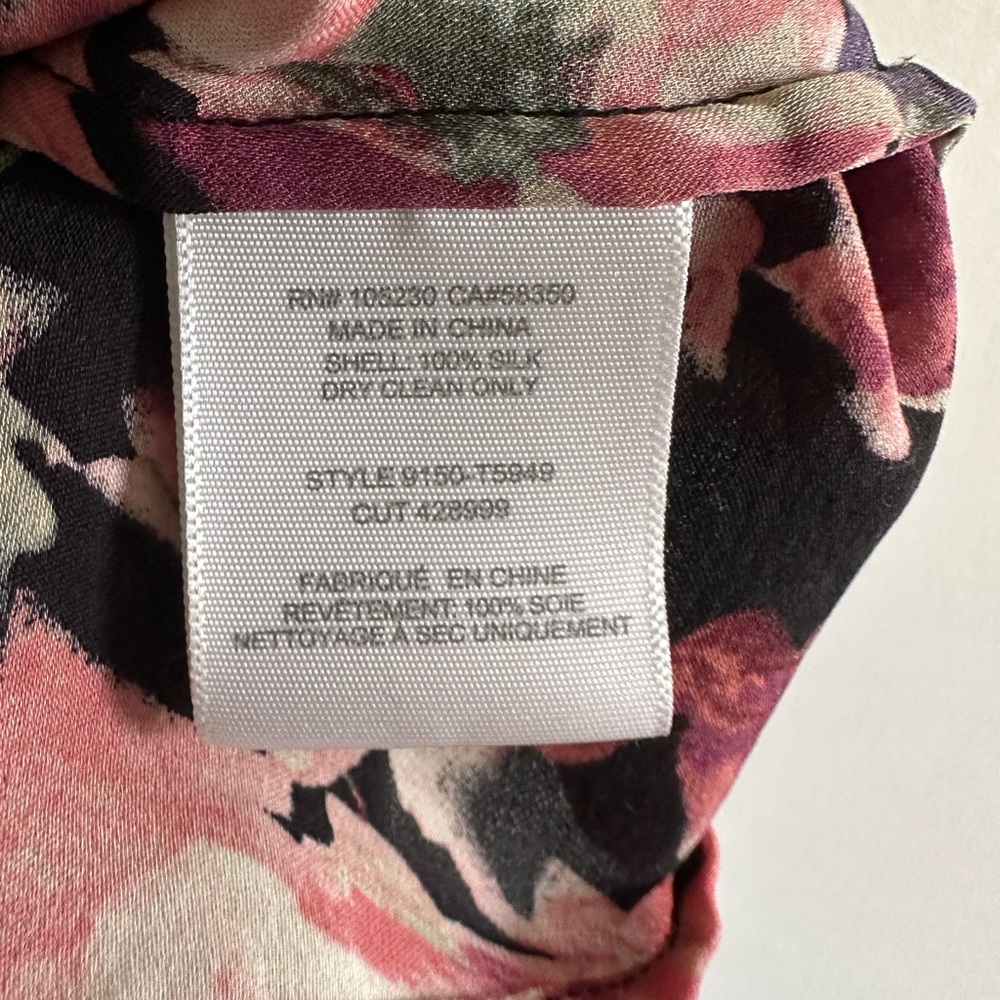 Joie Jilette Long Sleeve Floral Print Silk Cold Shoulder Top in Cavier Size XS - Picture 11 of 11